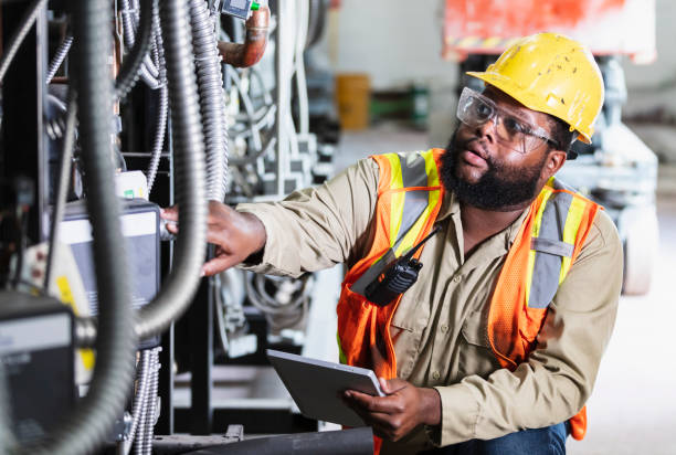 Best Circuit Breaker Repair  in London, CA